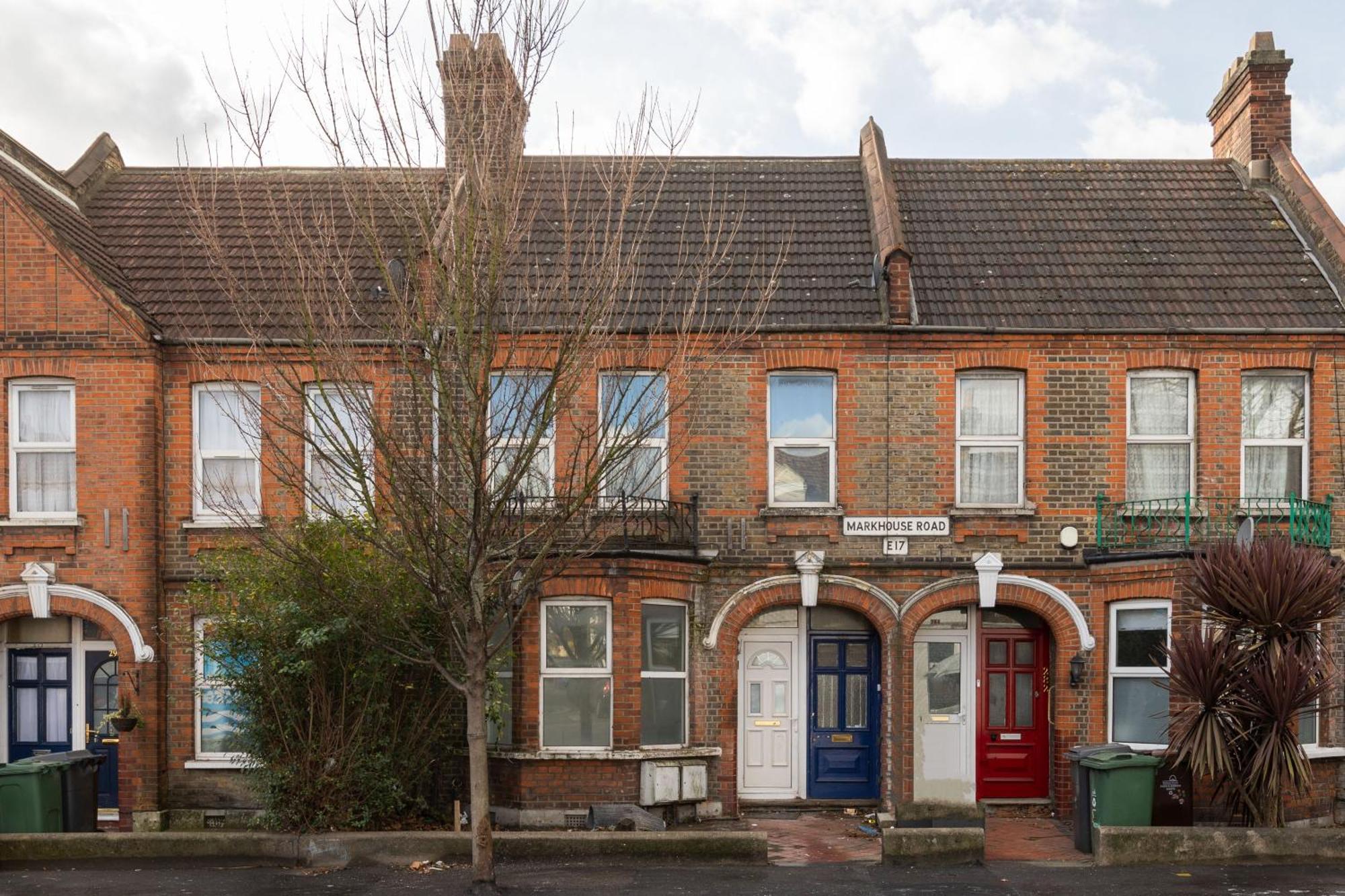 Beautifully Modern 2-bed W/garden Apartment London